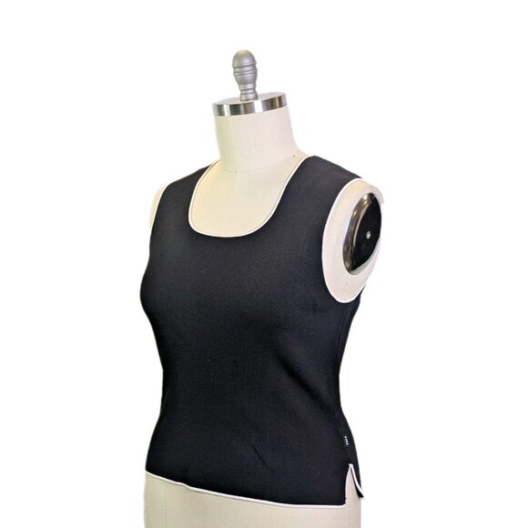 Vintage BCBG Max Azria Knit Shell Top Black White Trim - Picture 3 of 12